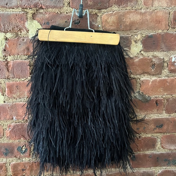 Michael Kors Ostrich Feather Skirt - Picture 1 of 4